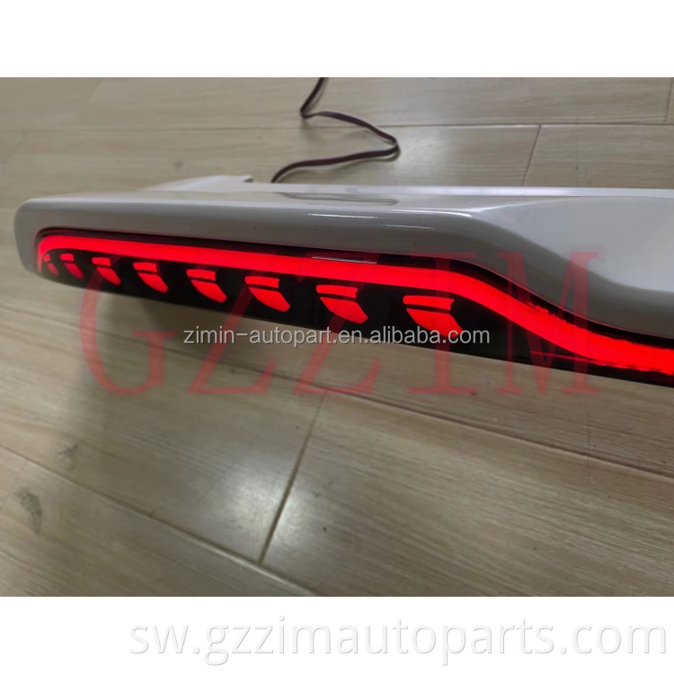 Uuzaji wa Kiwanda Ubora wa Spoiler wa Ubora wa Juu na taa ya kuvunja LED kwa LX570